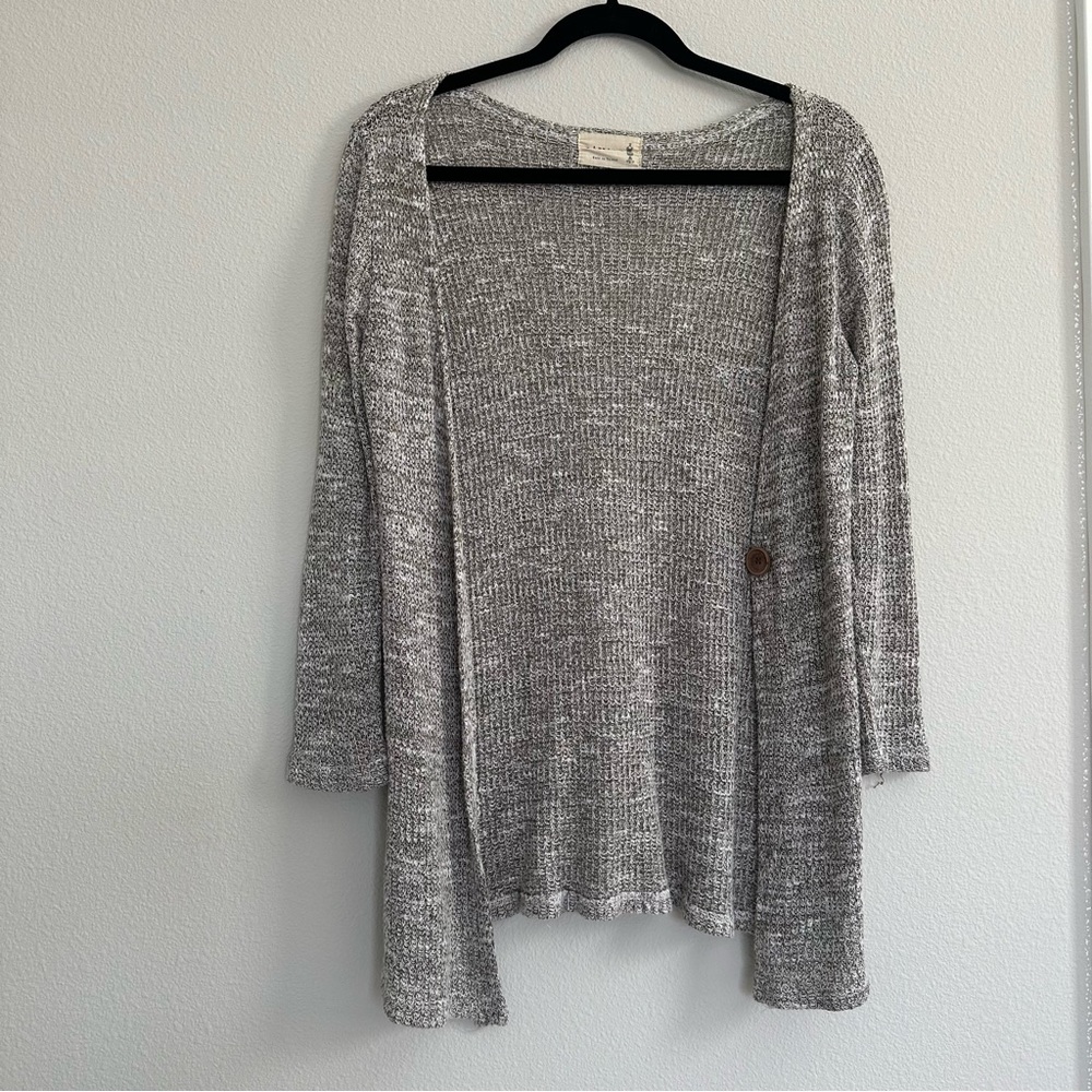 Cardigan - Picture 6 of 10